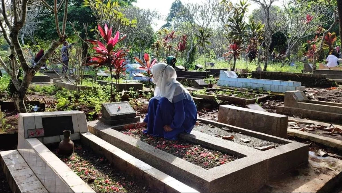 4 Cara Berbakti Pada Orang Tua yang Telah Wafat