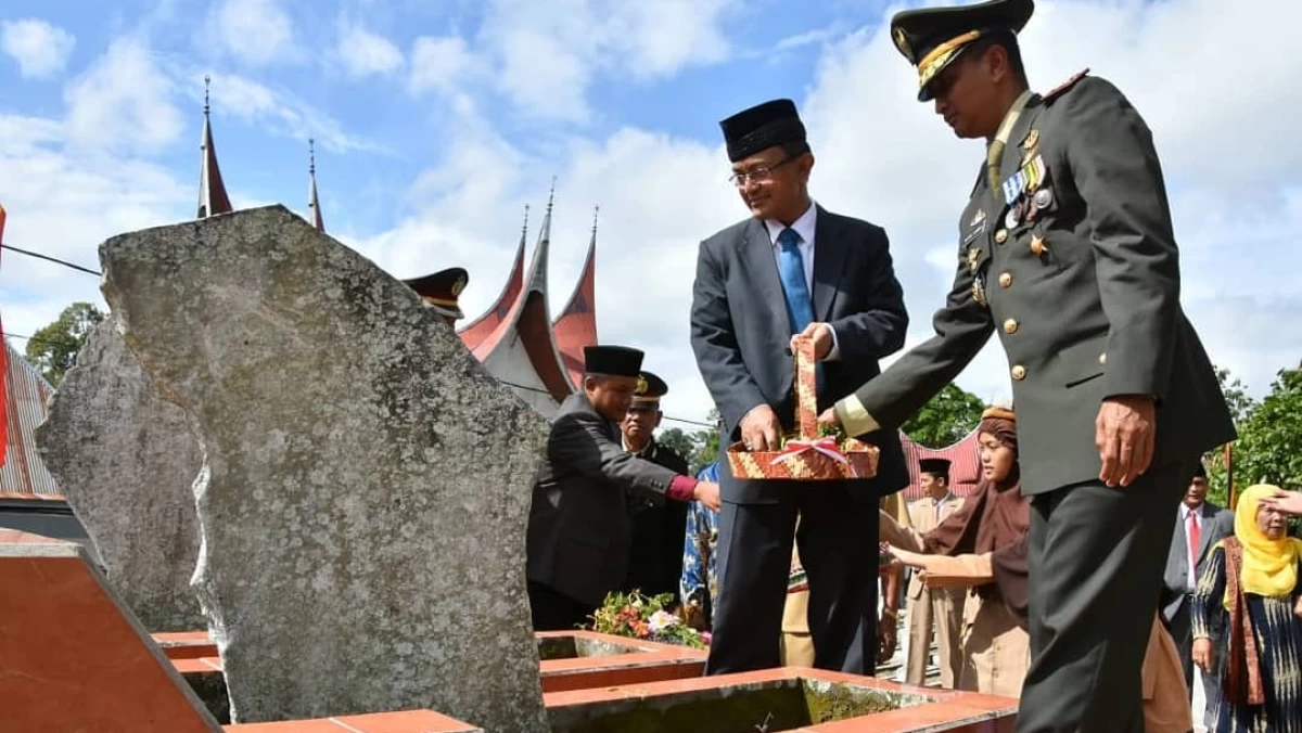 Hukum Ziarah Ke Makam Pahlawan Non-Muslim