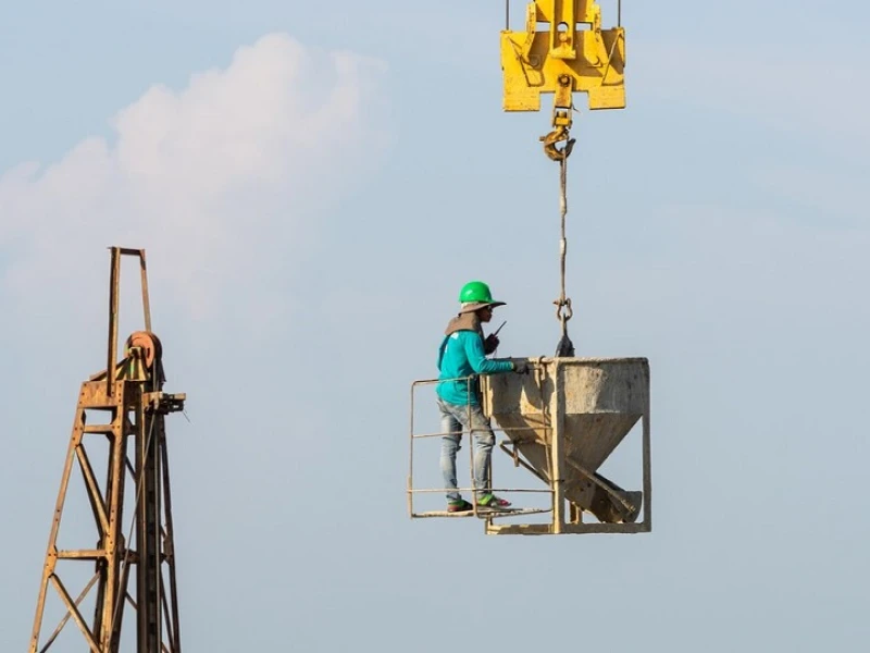 Pekerja Berat Boleh Tidak Berpuasa Asal Penuhi Ketentuan Ini
