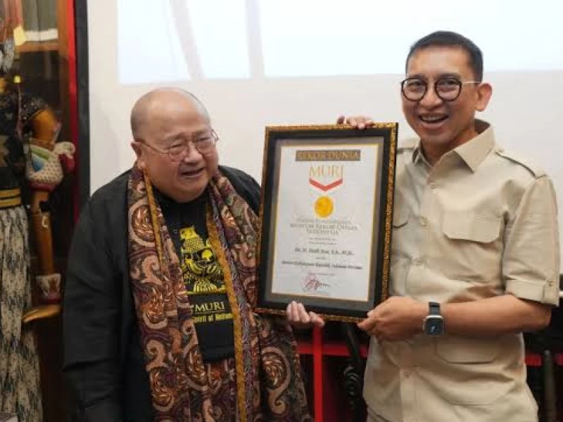 Rekor Fadli Zon, Perkataan, dan Sumber-sumber Bacaan