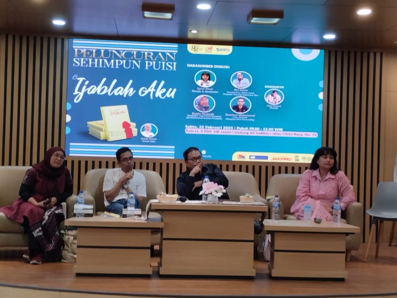 Perenungan Batin Azizah Zubaer dalam Serumpun Puisi 'Ijablah Aku'