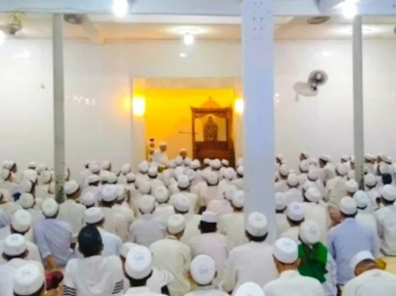 PP Al-Khoziny, Pesantren Tua yang Musalanya Ambruk saat Ratusan Santri Salat Berjamaah