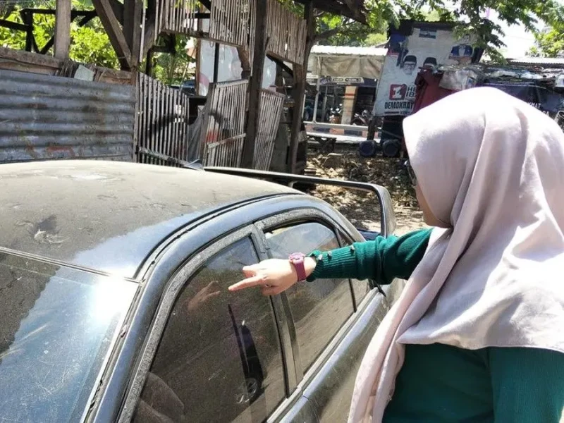 Bukan Debu Biasa, Ini yang Membuat Abu Vulkanik Gunung Anak Krakatau Berbahaya bagi Kesehatan