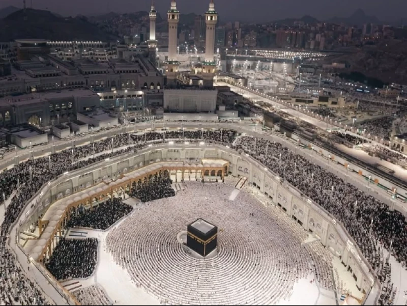 Sempat Keluarkan Peringatan Serangan Udara, Saudi Nyatakan Makkah Aman