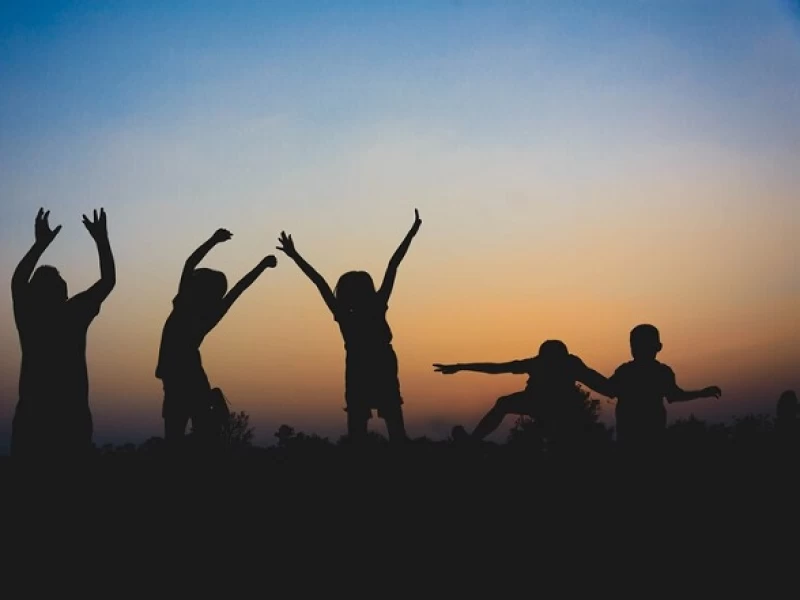 5 Ciri Sahabat Sejati menurut Imam Ghazali