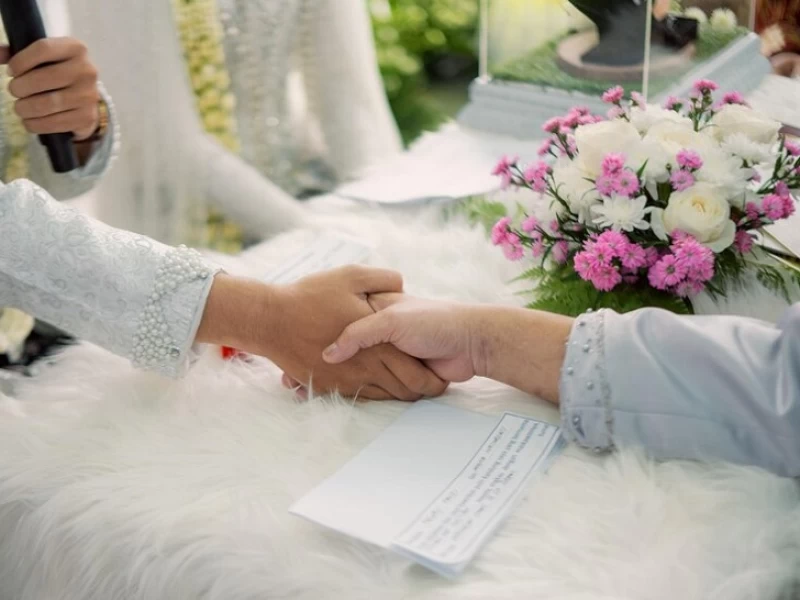 Benarkah Muslim yang Tidak Menikah Bukan Umat Rasulullah?