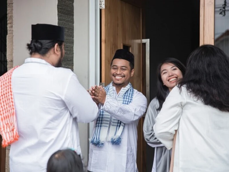 4 Sikap yang Harus Dijaga saat Silaturahim Lebaran