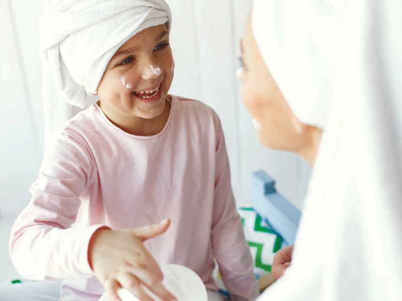 Jauhi Pola Asuh Menyakiti Anak, Ini 3 Tips Islami Menghindari Toxic Parenting