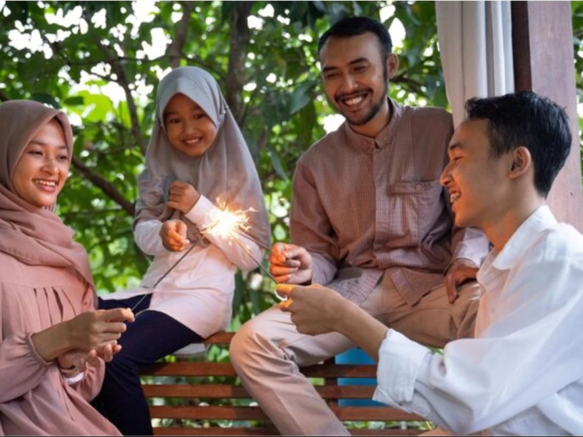 Kapan Orang Tua Tak Wajib Lagi Nafkahi Anak?