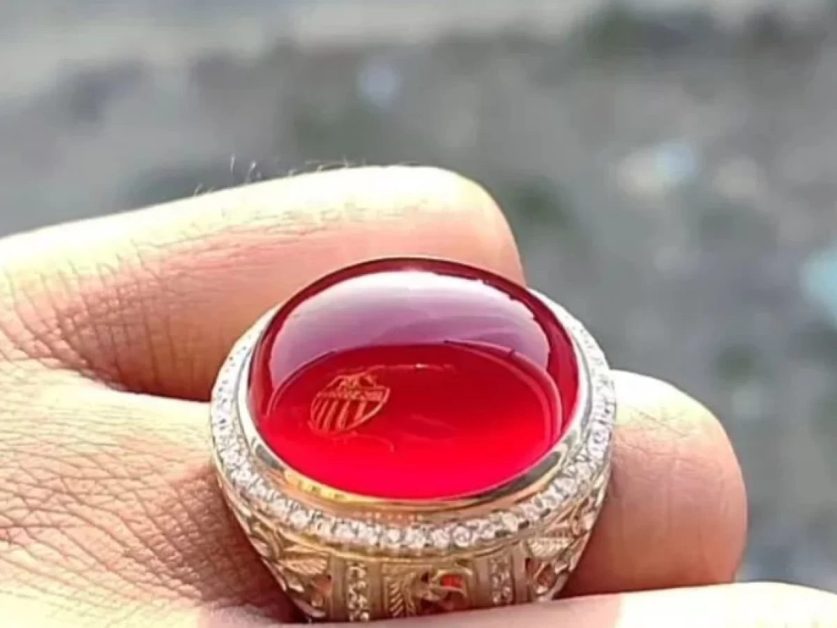 Hukum dan Dalil Memakai Cincin Batu Akik