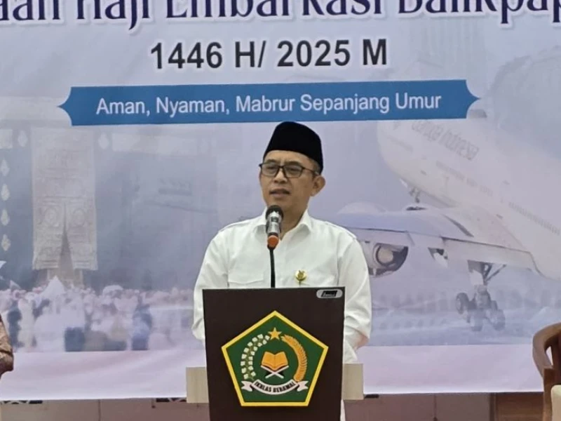 BP Haji RI Lepas 360 Jemaah Kloter Pertama Embarkasi Balikpapan