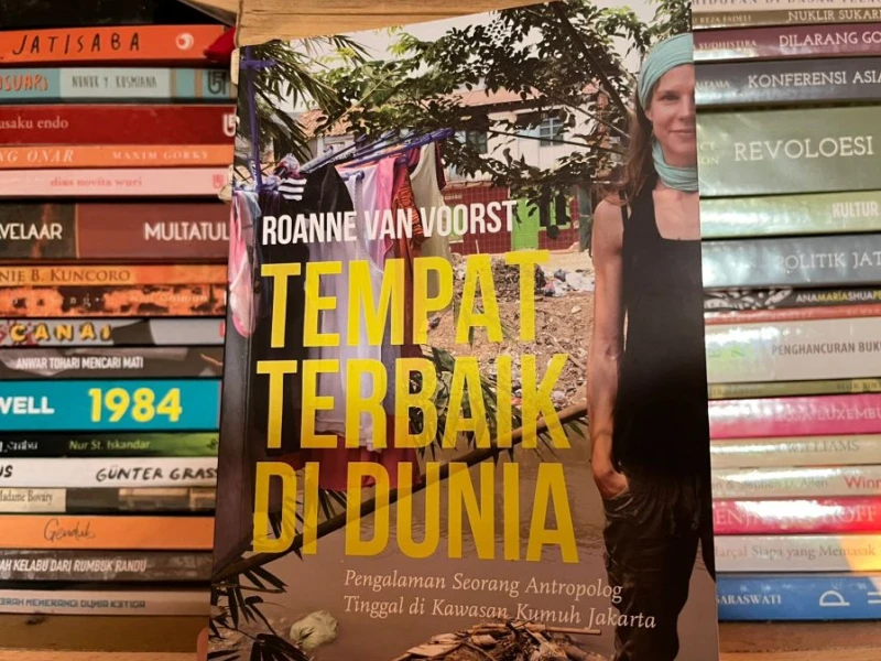 Buku Tempat Terbaik di Dunia: Penyambung Lidah Masyarakat Miskin