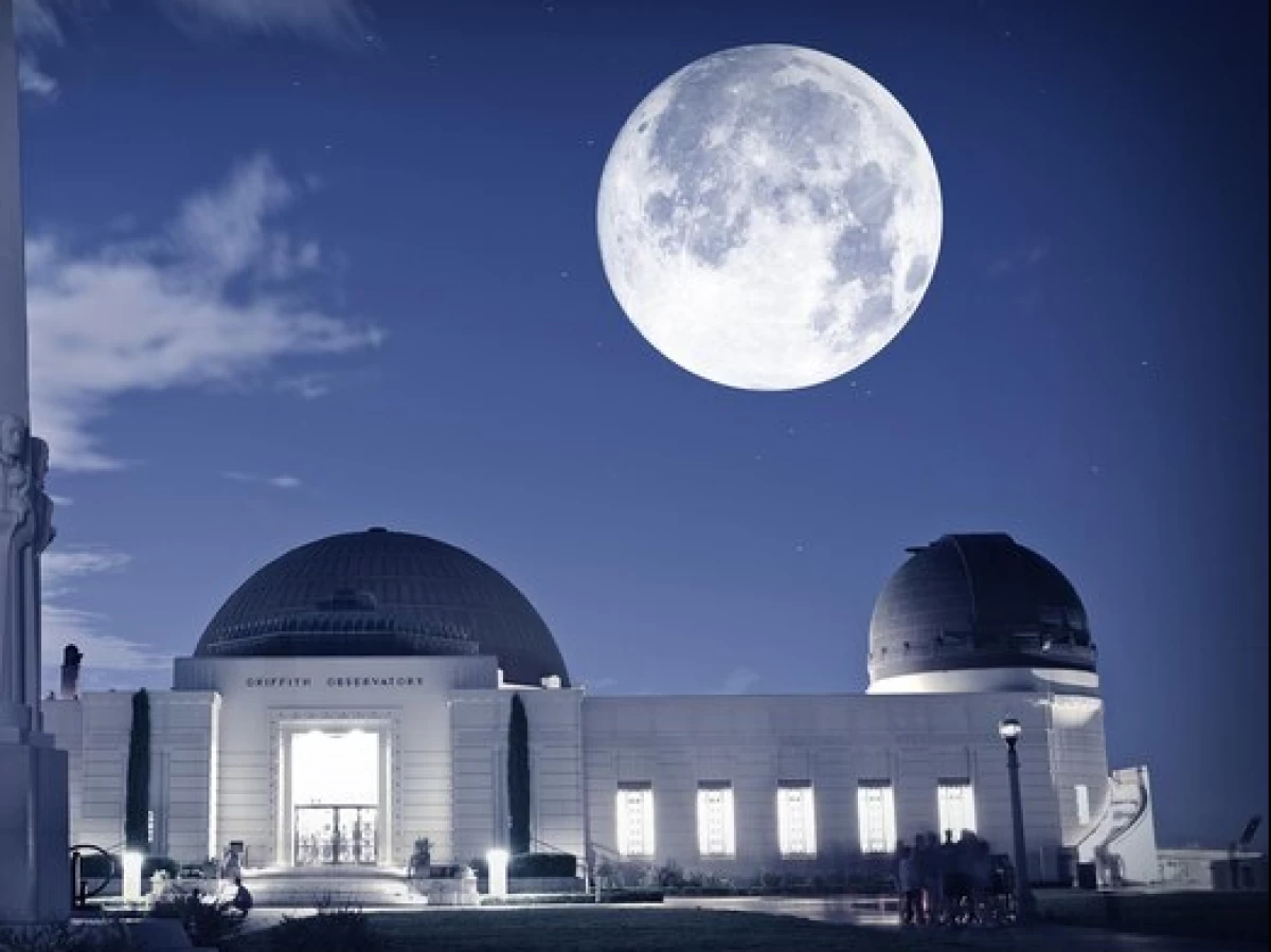 Pesan Penting Rasulullah saat Melihat Bulan Purnama