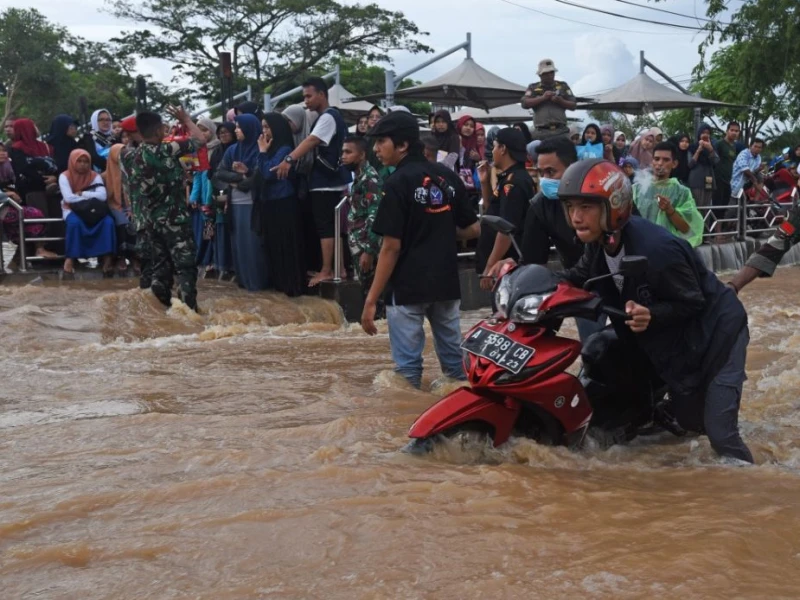 Cuaca Ekstrem Berpotensi Meluas 5–7 Februari 2026, Hujan Lebat dan Angin Kencang Mengintai Sejumlah Wilayah