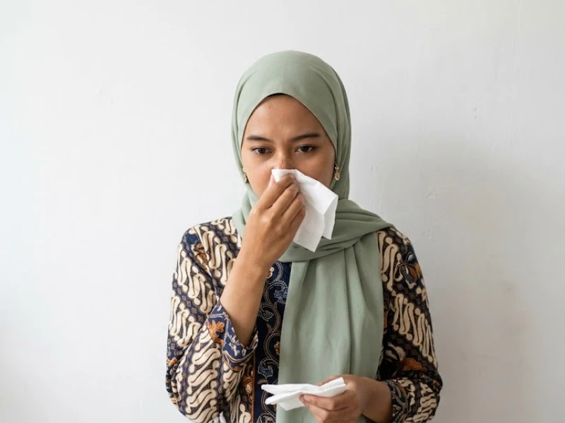 Menelan Dahak atau Ingus saat Puasa, Ini Hukumnya