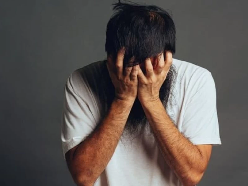 8 Perilaku Aneh Sinyal Kondisi Depresi Tersembunyi