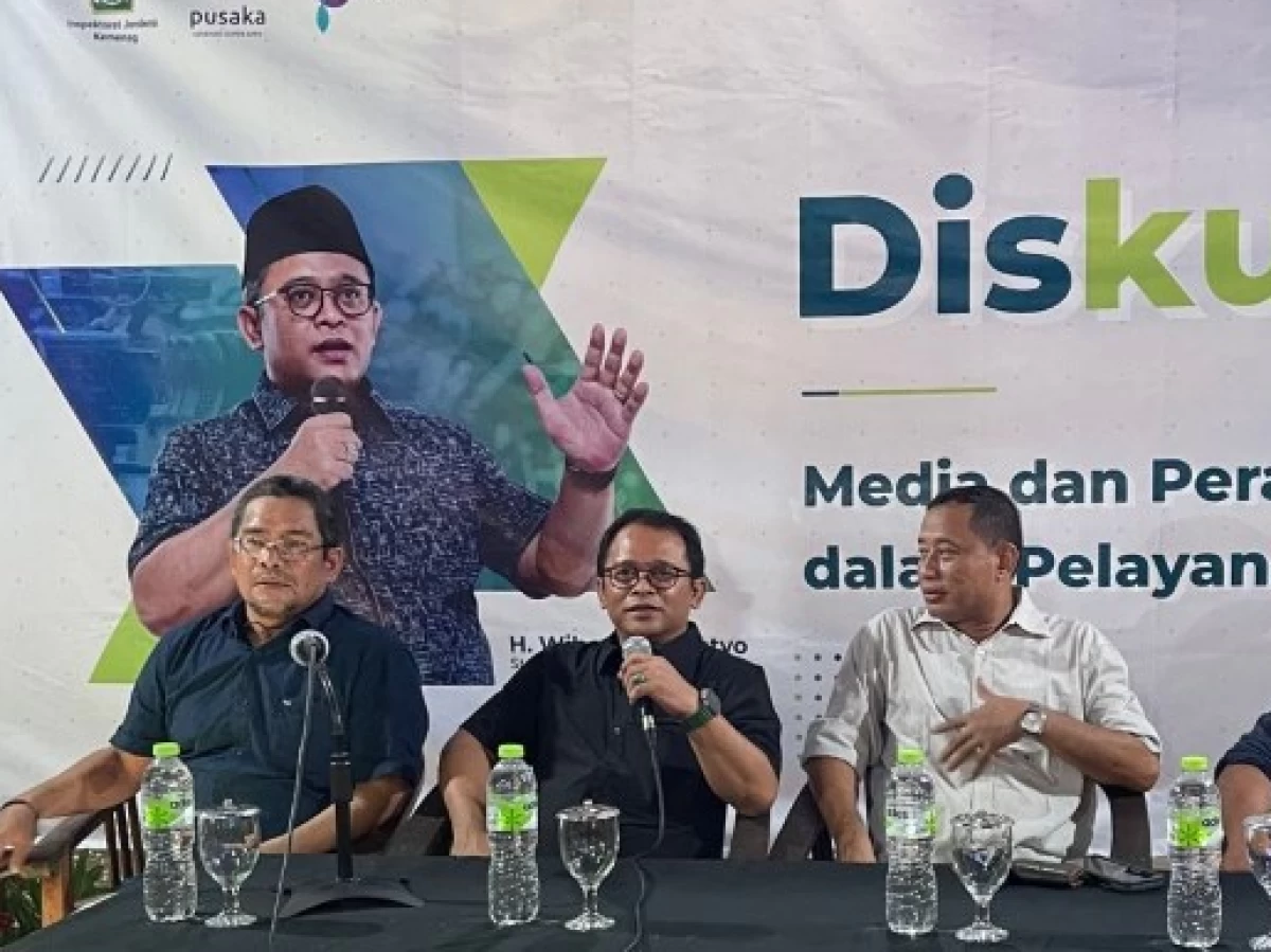 Stafsus Menag: Media Efektif Bantu Awasi Layanan Publik di Kemenag