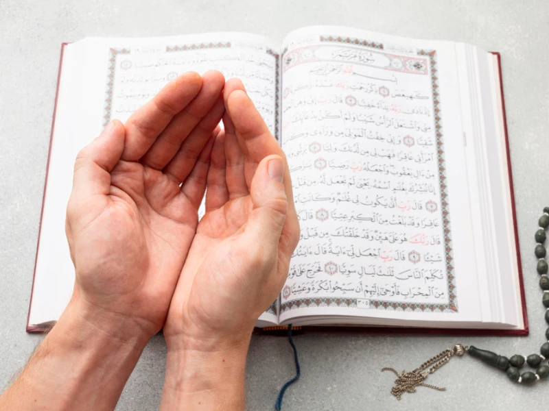 10 Doa Abadi Nabi Muhammad: 5 dalam Qur’an, 5 dalam Hadits
