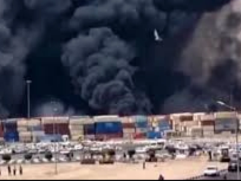 Alhamdulillah, Kemlu Mengabarkan Tidak Ada WNI Jadi Korban Ledakan Pelabuhan Iran