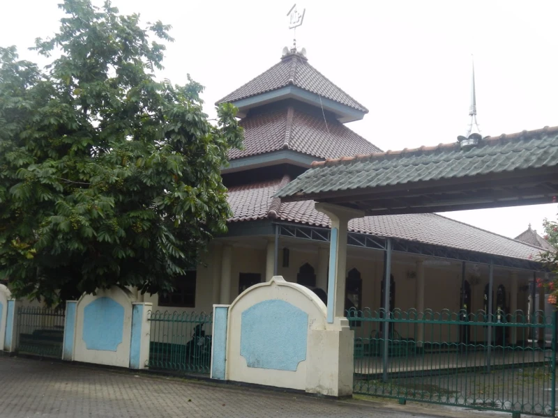 Pengakuan Santri Ciganjur: Tak Sekadar Kitab Kuning, Gus Dur Rekomendasikan Buku-buku Penting