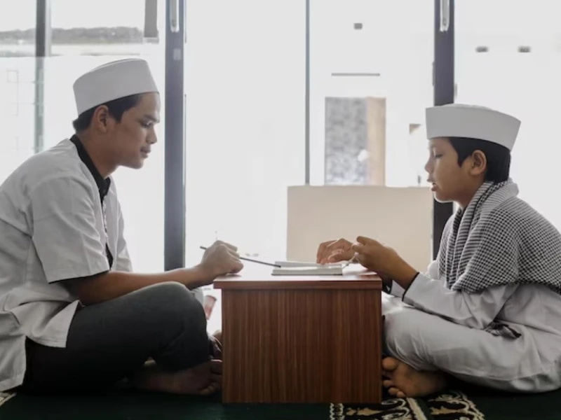 Khutbah Jumat: Hormati Gurumu, Mulia Hidupmu