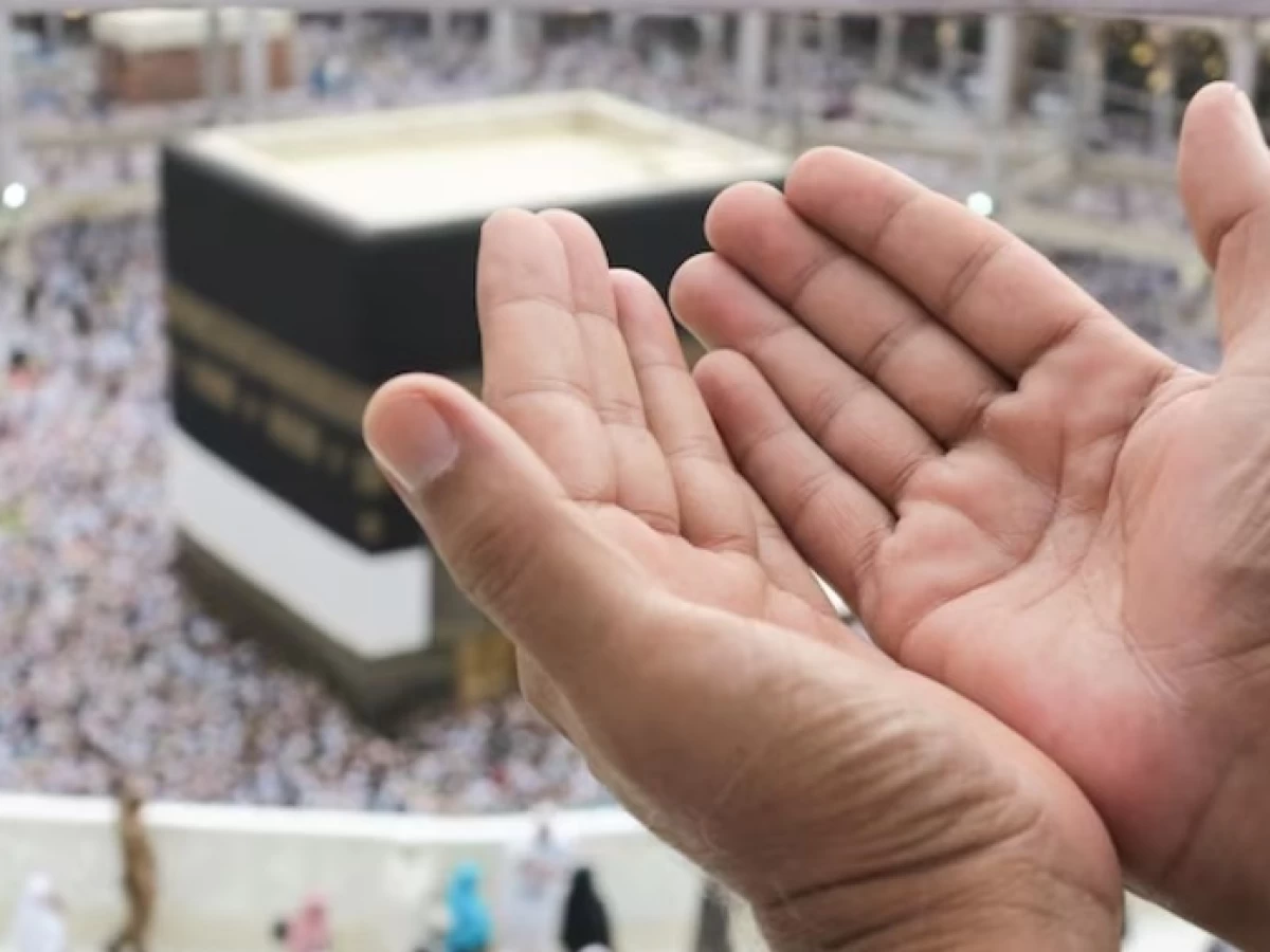 Hukum Titip Doa pada Jemaah Haji
