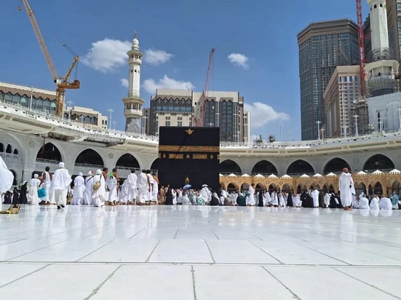Belum Bisa ke Tanah Suci? Amalan Ini Pahalanya Setara Haji dan Umrah