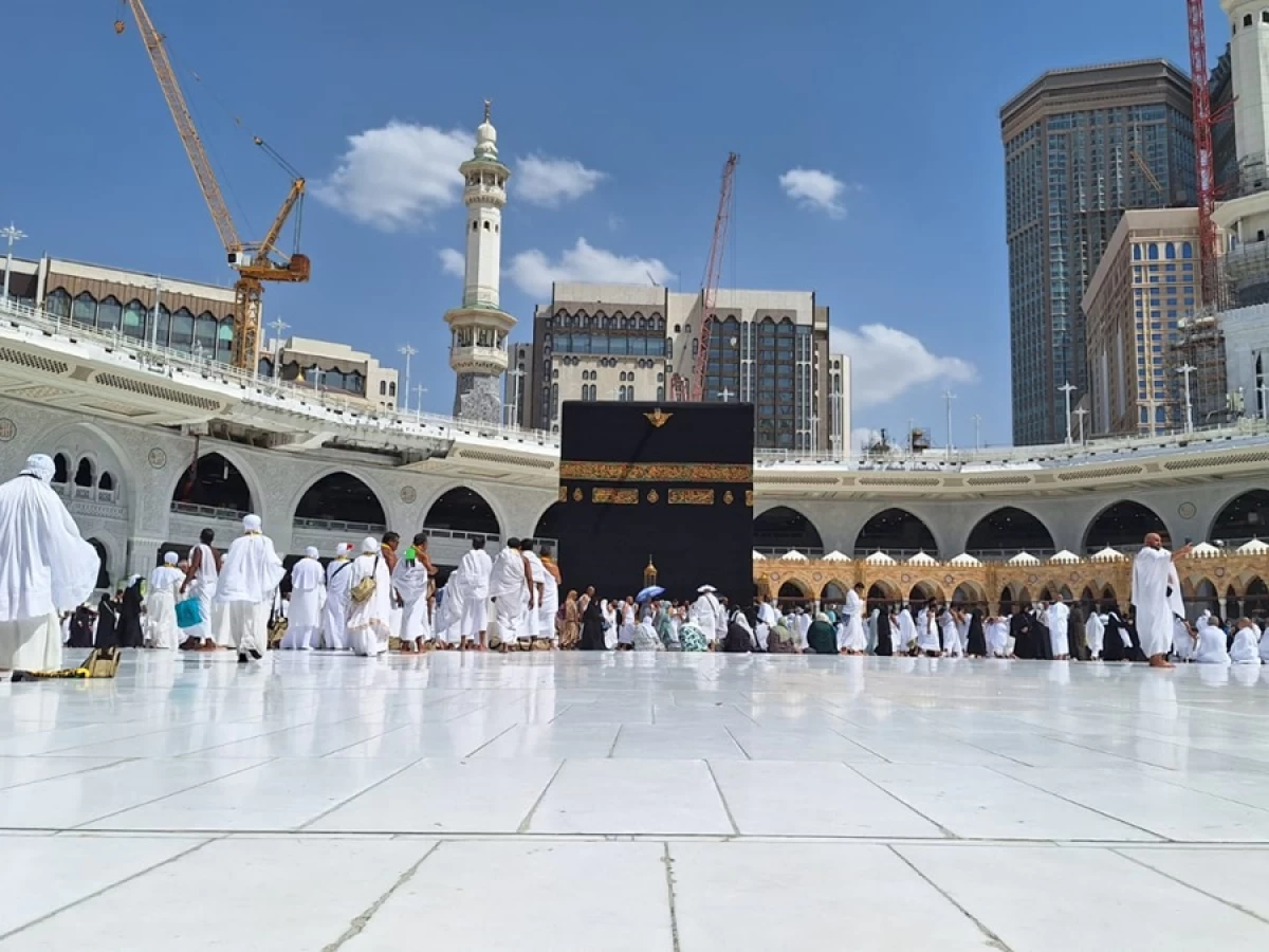 Khutbah Jumat: Pergi Haji ke Baitullah, Tata Hati karena Allah
