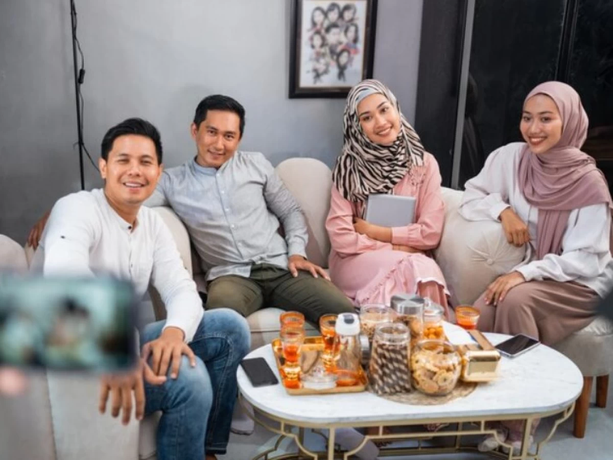 Tradisi Halal bi Halal saat Lebaran: Anjuran & Kesunahannya