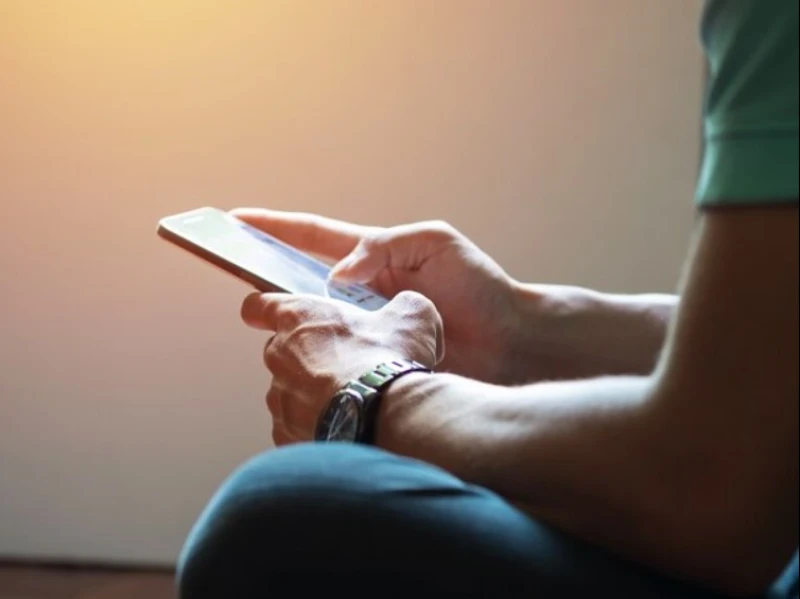 Fenomena “Posting Zero”: Saat Kita Tak Lagi Merasa Perlu Berbagi di Medsos