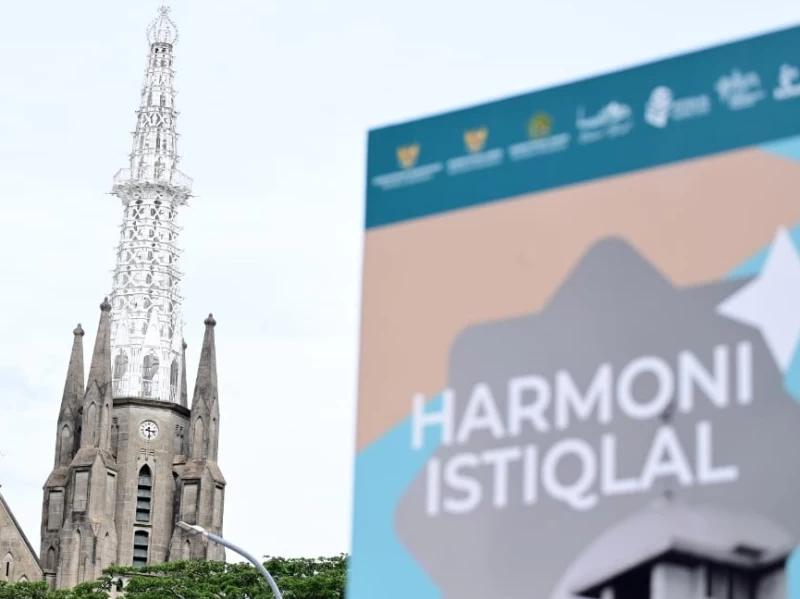 Terowongan Silaturahim: Kesilaman dan Pemaknaan