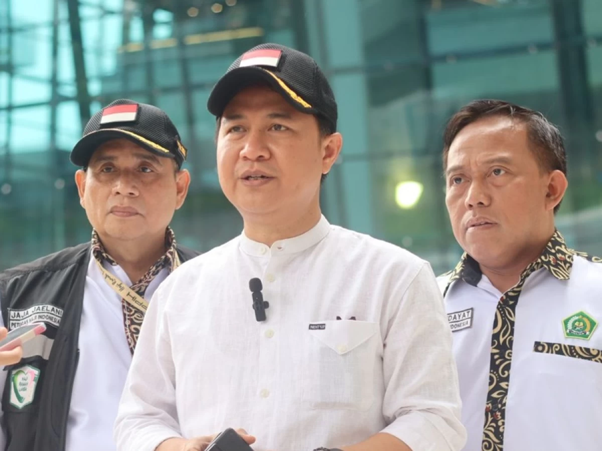 Layanan Makin Parah! Garuda Pembawa Jemaah Haji Delay 28 Jam