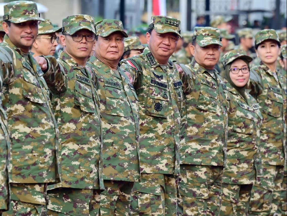 Relevansi ‘Jalan Militer’ Presiden Prabowo