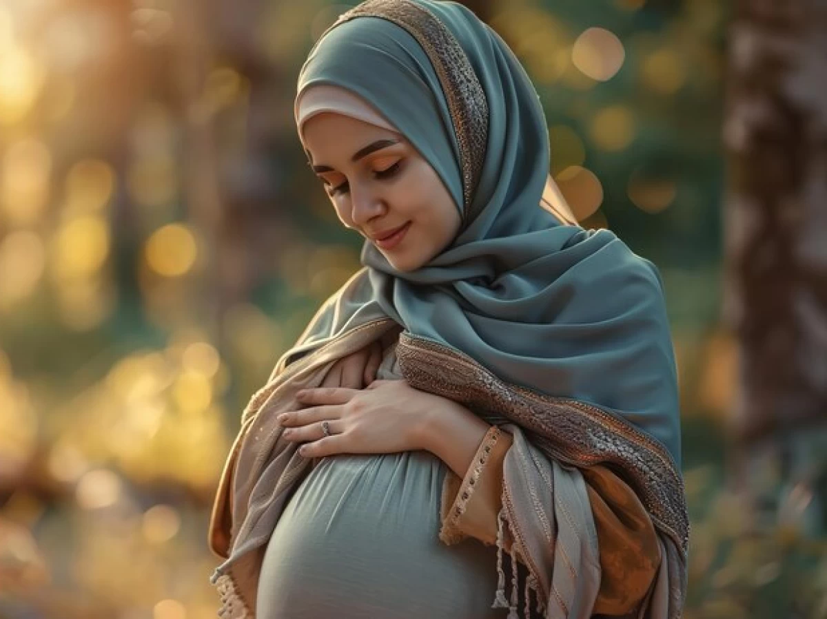 Tips Ibu Hamil Bepergian Sendiri dengan Aman dan Sesuai Syariat