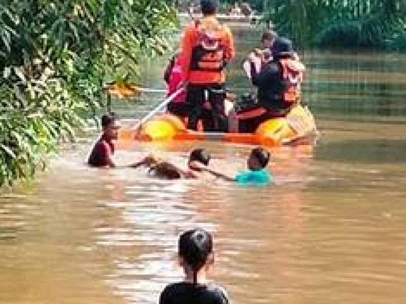 Luas Hutan Rusak di DAS Kali Ciliwung Setara 850 Kali Luas Gedung Sate