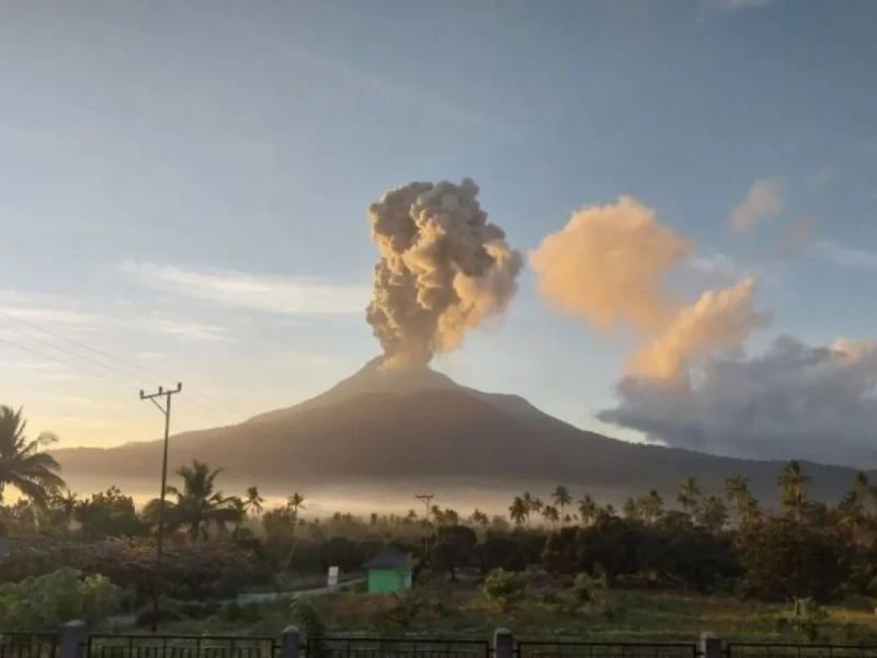 Ada 3 Gunung Berapi yang Jadi Fokus Utama BNPB pada Awal 2025