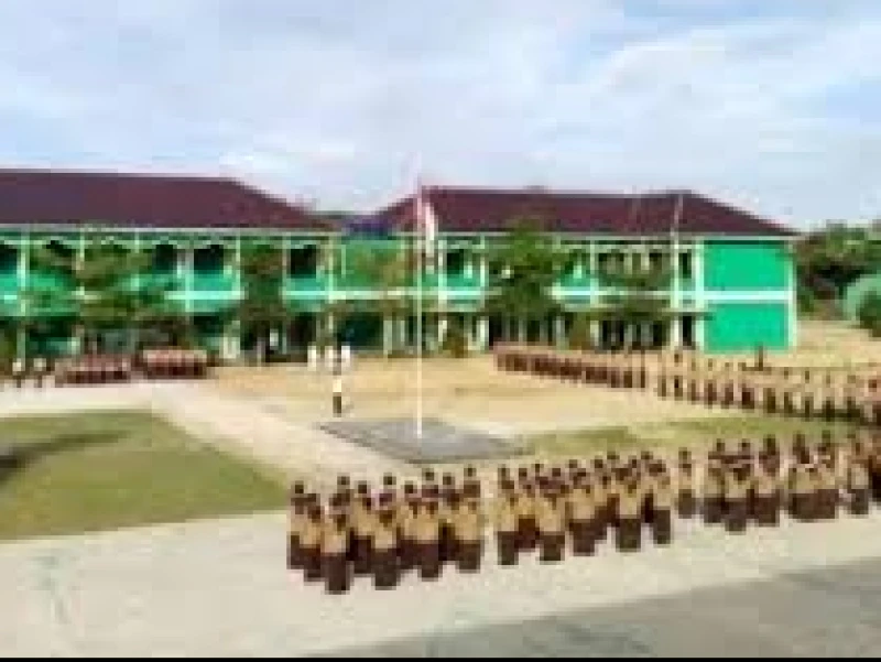 Sekolah Rakyat, Solusi atau Ilusi Pangentasan Kemiskinan?