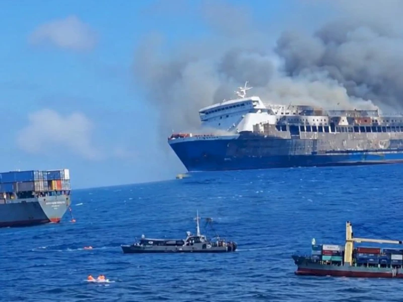KMP Mutiara Sentosa Terbakar di Perairan Sumenep, Lima Orang Meninggal