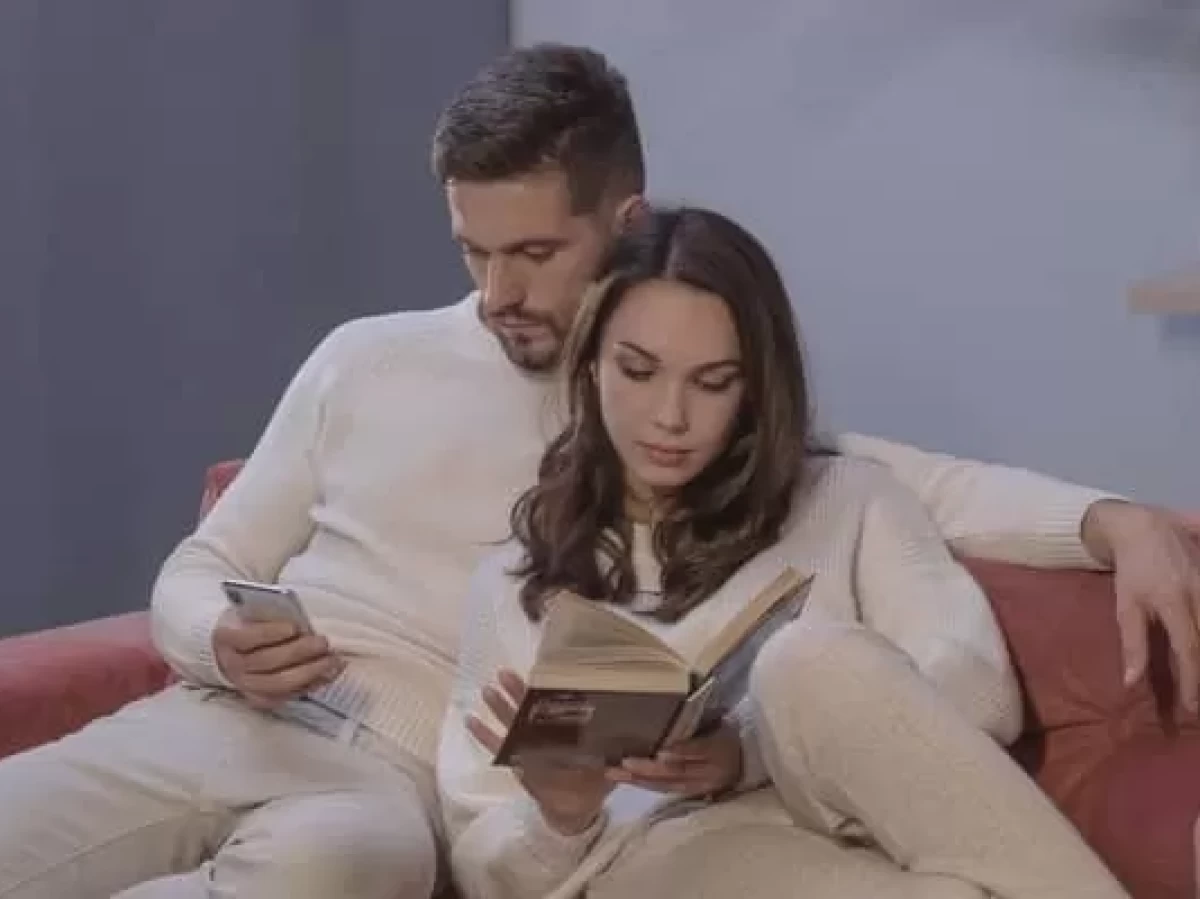 Perselingkuhan Online, Perceraian di Dunia Nyata