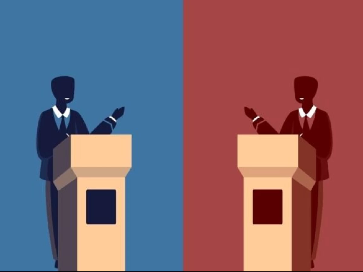 Debat: di Antara Amplop dan Tepuk Tangan
