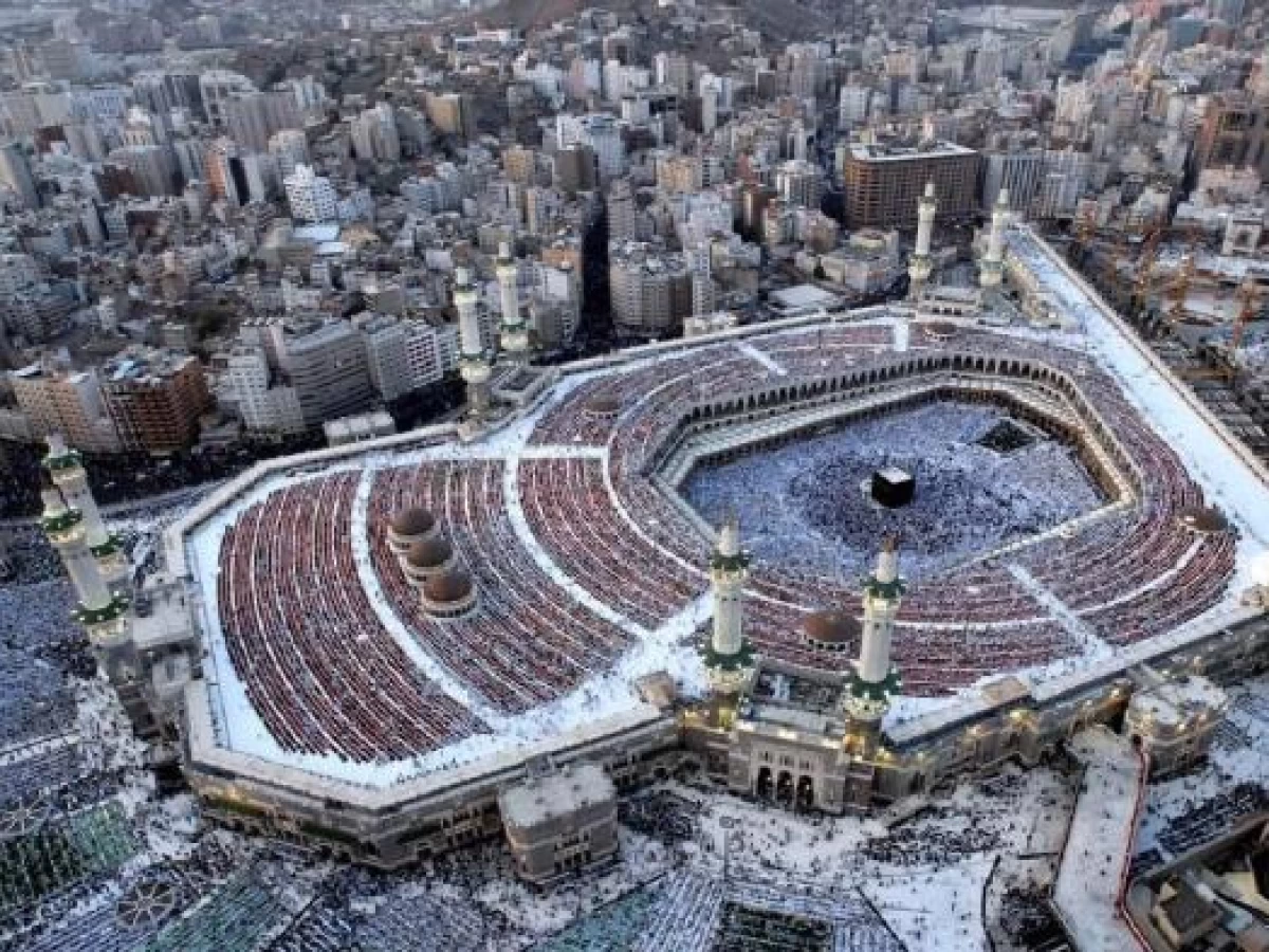 Seluruh Tanah Haram Makkah adalah Bagian Masjidil Haram