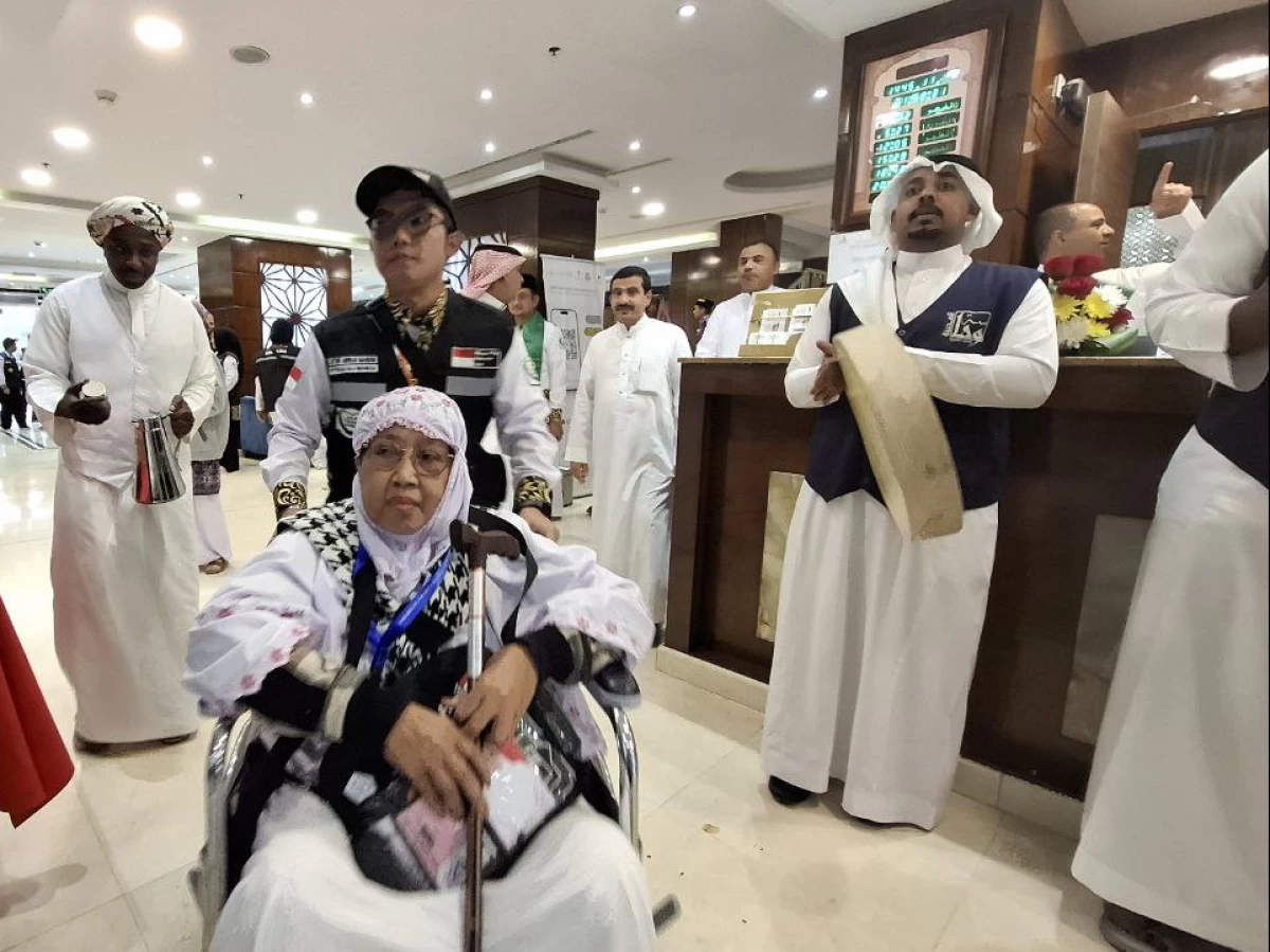 Mendarat di Madinah, Jemaah Kloter I JKG-01 Mendapat Sambutan Istimewa