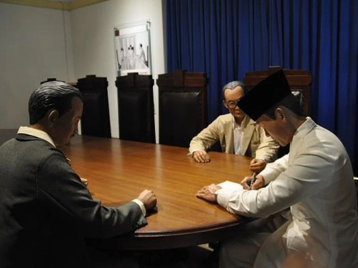 Detik-detik Proklamasi: Kala Hatta Mendikte Sukarno