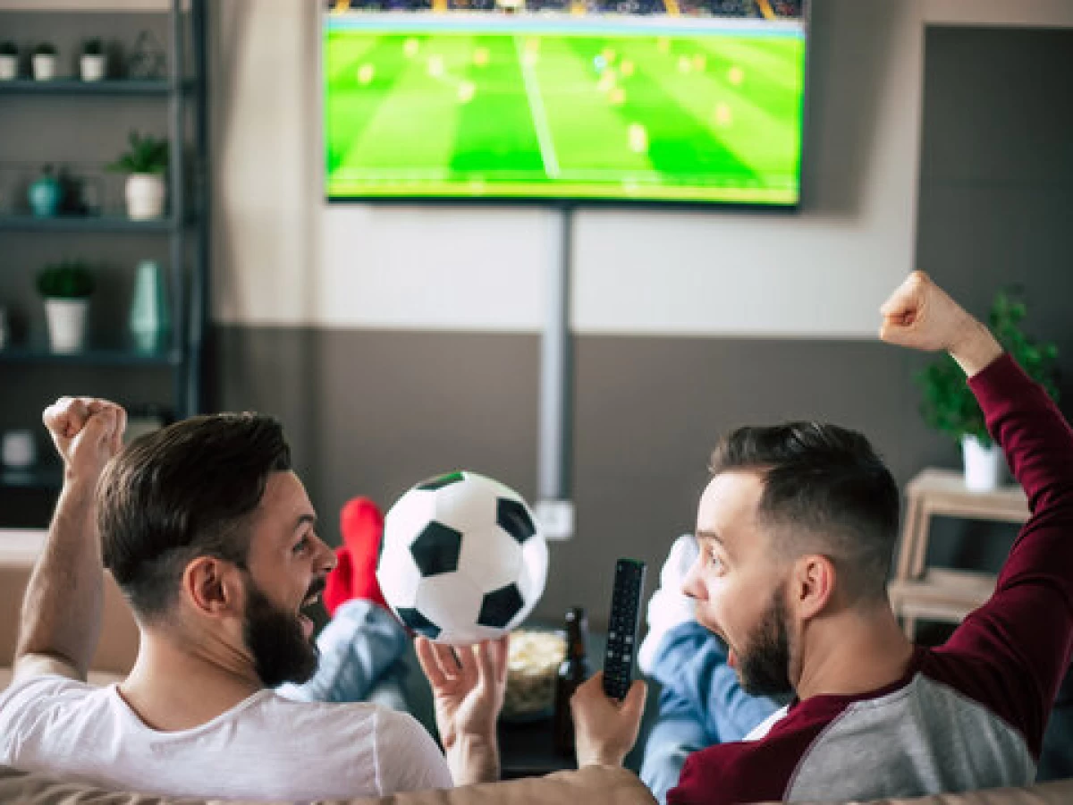Nonton Sepak Bola Tak Sekadar Hiburan, Ada Pahalanya Lho
