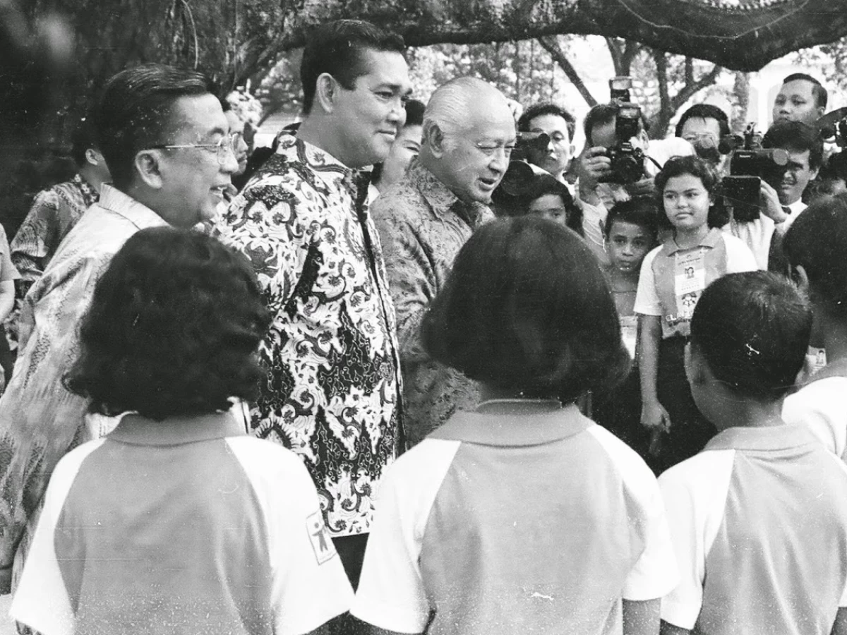 Penguasa yang Memikirkan Matematika