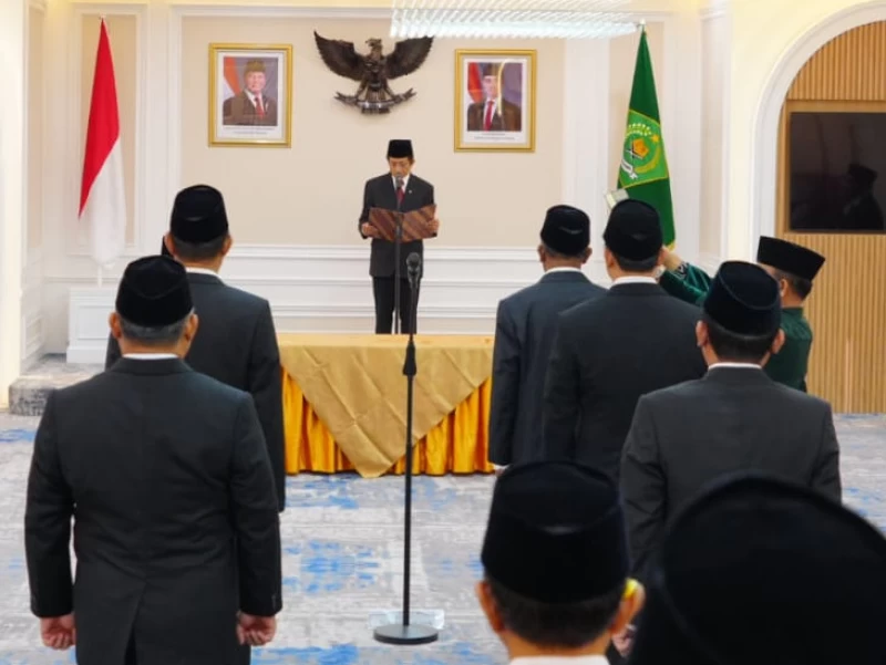 Menag Lantik Rektor UIN Jambi, IAIN Ambon dan Kukuhkan Pejabat Eselon II