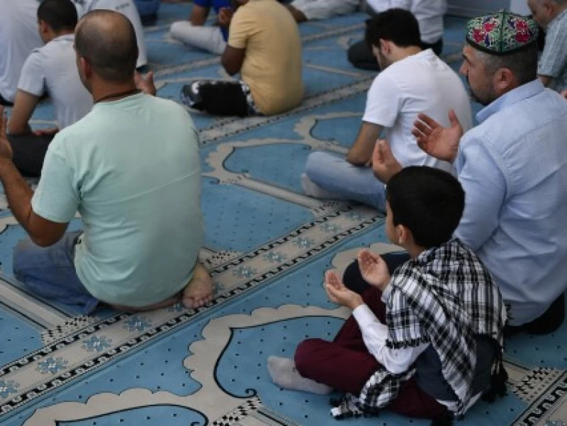 Amalan Penting di Jumat Terakhir Bulan Rajab: Bacalah agar Terhindar dari Kemiskinan!