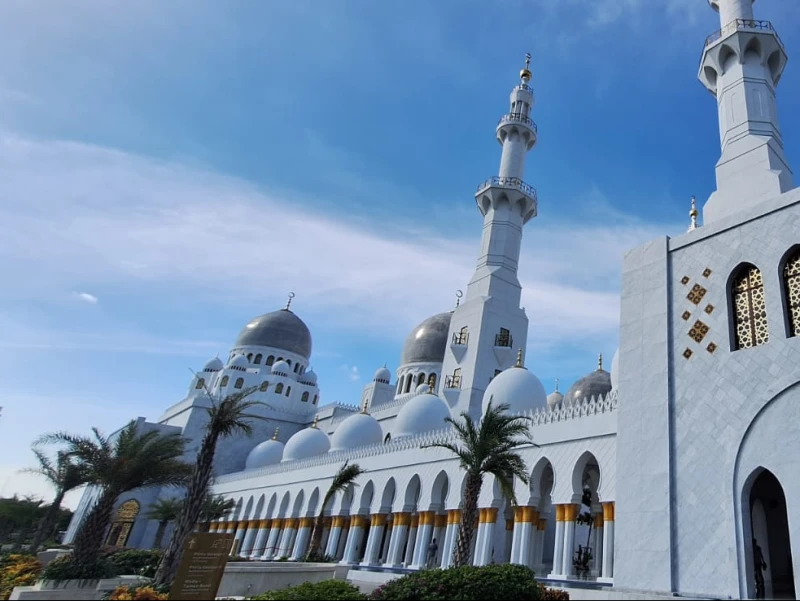 Khutbah Idul Adha 2025: Pelajaran Ikhlas dan Takwa di Hari Raya Idul Adha