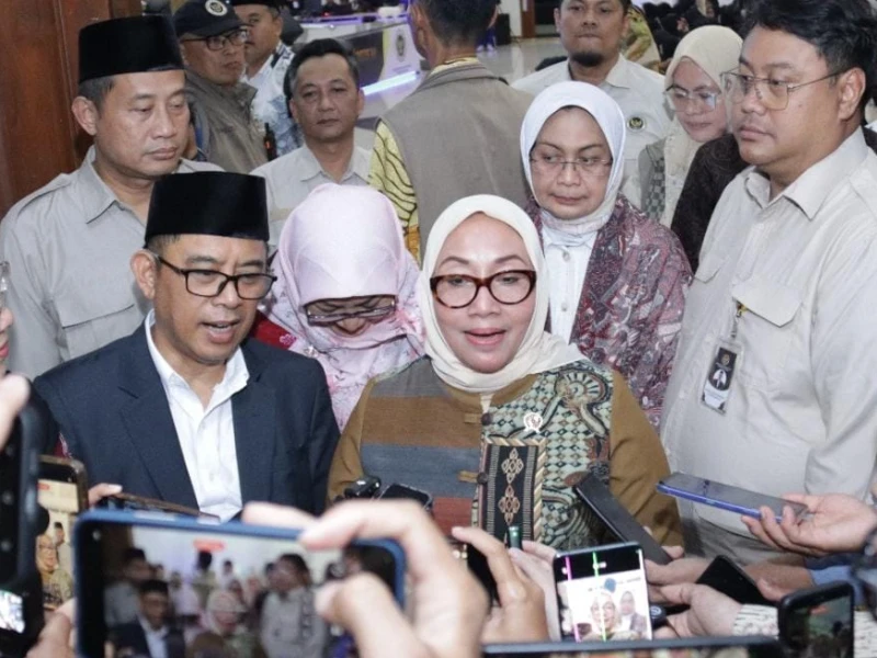 Lebih dari 55 Persen Jemaah Haji Perempuan, Menteri PPPA Dorong Pelayanan Responsif Gender