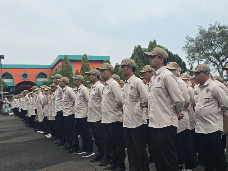 PPIH Daker Madinah dan Bandara Mulai Diberangkatkan, Wamenhaj Titip Pesan Layani Jemaah Secara Maksimal